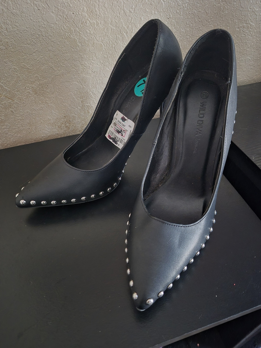 Wild Diva Black Studded Pointed-Toe Pumps